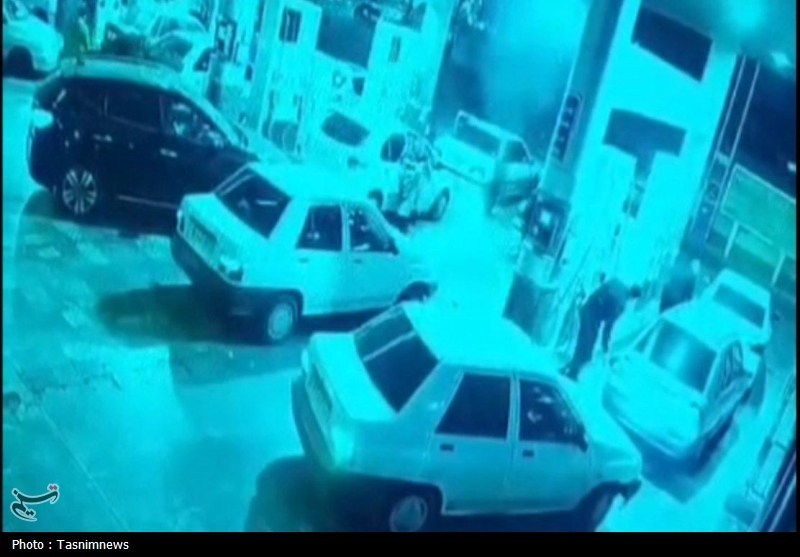 حریق پمپ‌بنزین دولت‌آباد به علت نقص فنی خودرو بود