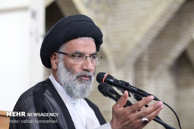 موسوی فرد: مطالبات معیشتی مردم با اقدام عملی پاسخ داده شود