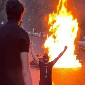 دشمن با سوءاستفاده از مشکلات معیشتی به دنبال ایجاد اغتشاش است