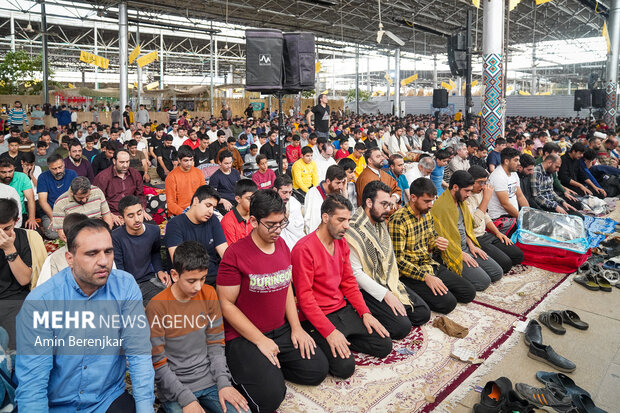 ولدان: آئین اعتکاف در فارس جلوه‌ای از عشق جوانان به معنویت بود