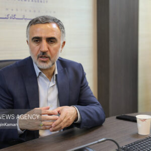 سراج: انتخابات تناسبی، نمایندگان را پاسخگو نگه می‌دارد