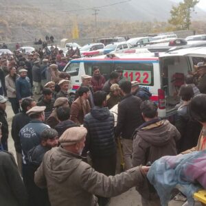 یک کشته و ۸ زخمی در حمله به اتوبوس در شمال غربی پاکستان