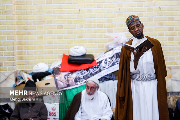 لزوم صیانت از خلوت معنوی معتکفان در مساجد