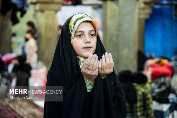 پدیده اعتکاف، کنشی معکوس که نظریه «نسل زد» را زیر سوال برده است