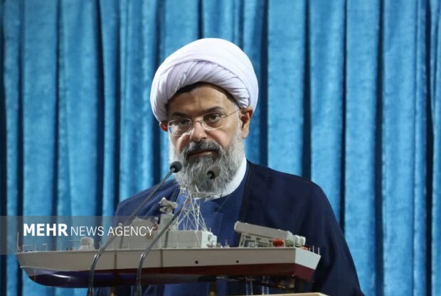 امام جمعه دشتی: مکتب شهید سلیمانی باید جهانی شود