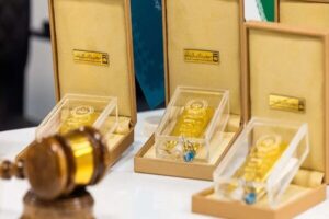 رشد تقاضای دارایی امن، قیمت طلا را به اوج یک‌هفته‌ای رساند