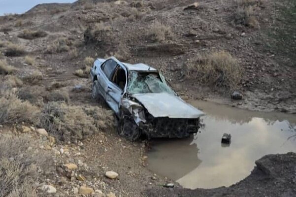 فرزندی پور: سقوط پراید در جاده برزک ۴ مصدوم داشت