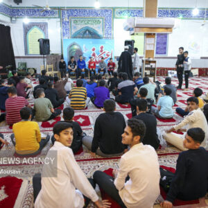 آغاز اعتکاف دانش‌آموزی متوسطه دوم کرمانشاه در مسجد کریم اهل‌بیت (ع)