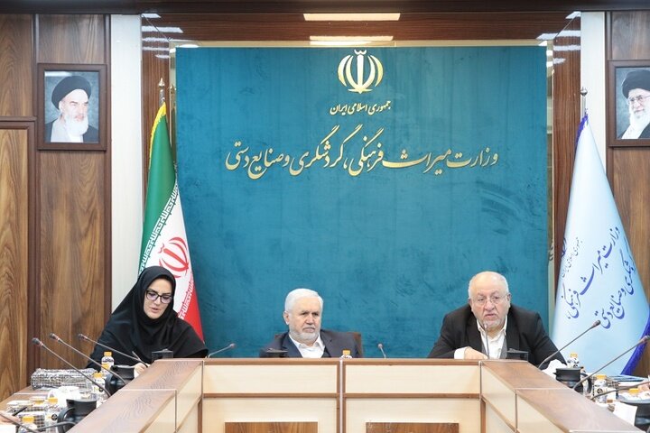 امضای تفاهم‌نامه همکاری میان وزارت میراث فرهنگی و نهاد کتابخانه‌ها