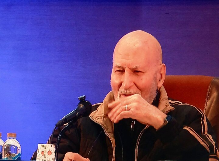 نبوی: راه‌حل مسائل کشور در عقلانیت و پرهیز از تندروی است