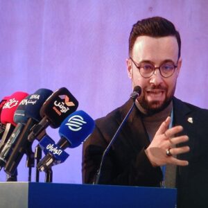 جلایی پور: ما مبارز خیابانی نیستیم؛ به دنبال ساخت پل هستیم نه دیوار