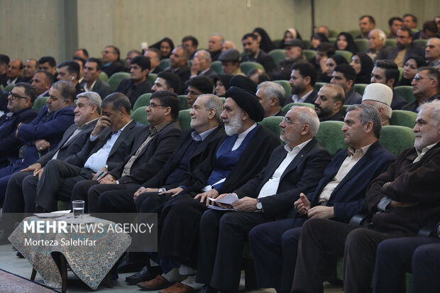 روز دوم سفر رئیس‌جمهور به چهارمحال و بختیاری