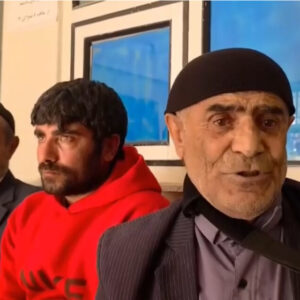 خانواده یکی از قربانیان در لردگان: خواستار برخورد با عوامل مشکوک هستیم