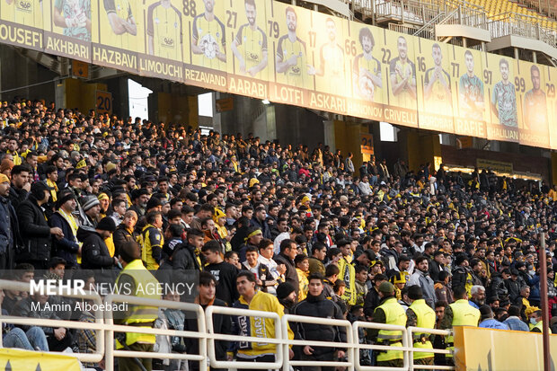 لیگ برتر فوتبال ؛ سپاهان اصفهان و استقلال تهران