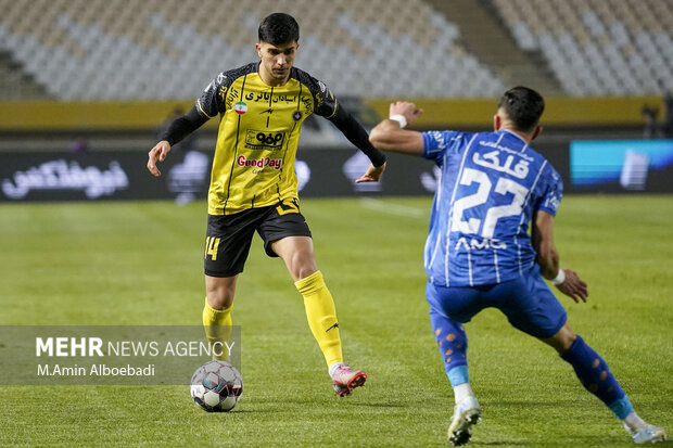 لیگ برتر فوتبال ؛ سپاهان اصفهان و استقلال تهران