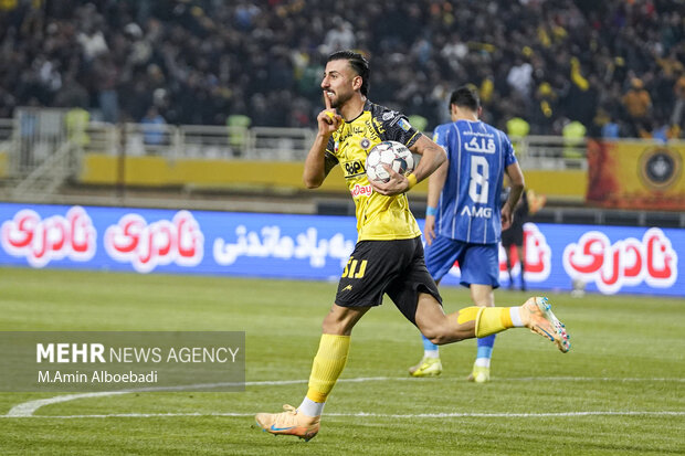 لیگ برتر فوتبال ؛ سپاهان اصفهان و استقلال تهران