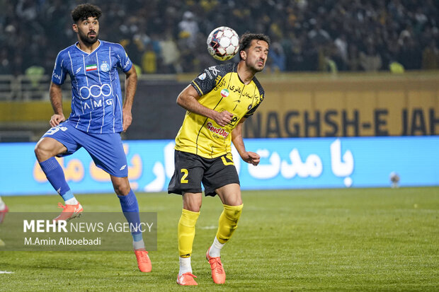 لیگ برتر فوتبال ؛ سپاهان اصفهان و استقلال تهران