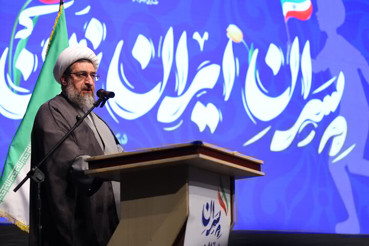 مطهری‌اصل: علم بدون دین، انسان‌ساز نیست