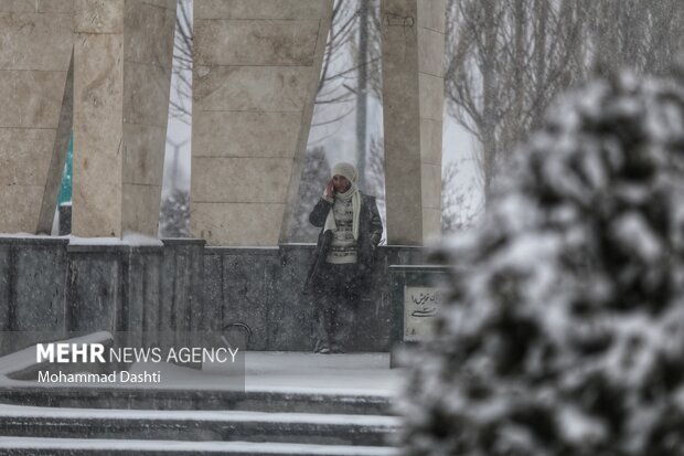 بارش برف و کولاک شدید در اردبیل
