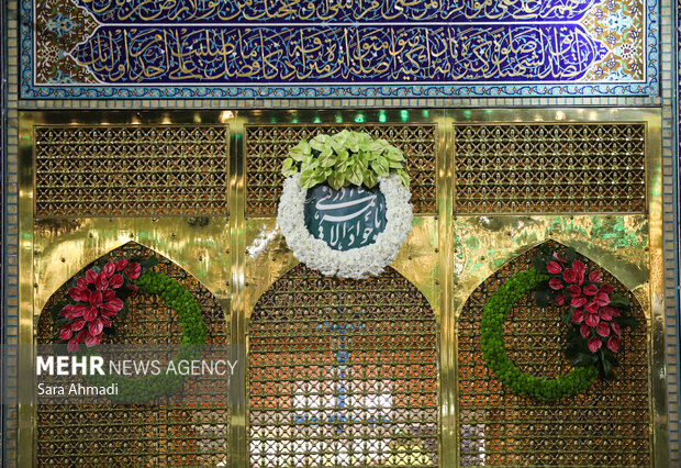 حال‌وهوای حرم امام رضا(ع) در آستانه میلاد امام علی(ع)