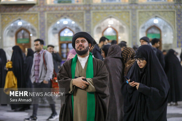 حال‌وهوای حرم امام رضا(ع) در آستانه میلاد امام علی(ع)