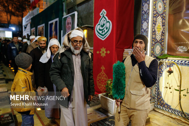 ساعت ۱:۲۰ به وقت حاج قاسم