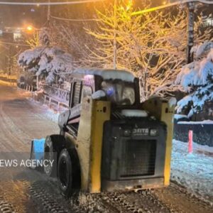 بارش برف در ماسوله؛ محدودیت ترافیکی برای خودروهای فاقد زنجیرچرخ