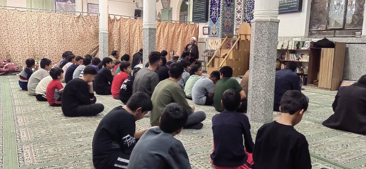 آغاز مهمانی ۳ روزه معتکفان در مساجد استان یزد