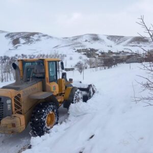 آغاز عملیات گسترده برف‌روبی در بخش زیویه سقز؛ بازگشایی راه ۵۰ روستا