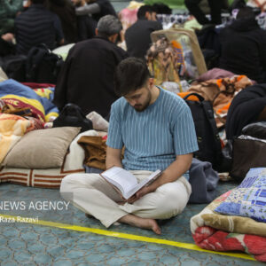 آماده سازی بسته فرهنگی معتکفین مسجد امام رضا(ع) بجنورد