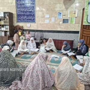 ۱۵۱۰ نفر در فریدن معتکف شدند