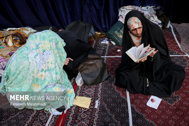 اعتکاف دانش آموزی در فاطمیه بزرگ تهران