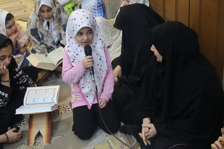 اجرای طرح فرهنگی «حالت پرواز» برای معتکفین شهرستان کامیاران