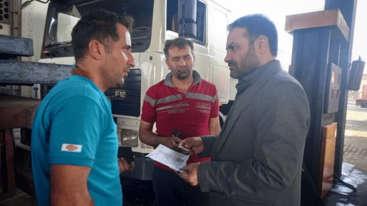 تمام جایگاه‌های عرضه گازوئیل در بندرعباس به دستگاه میتر مجهز شدند