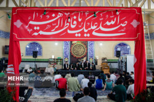 مراسم معنوی اعتکاف در سمنان