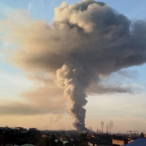 حریق در انبار ۷۰۰۰ متری یک شرکت در آمل کنترل شد