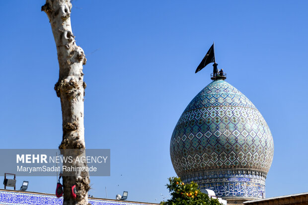 آئین تعویض پرچم حرم مطهر شاهچراغ (ع)