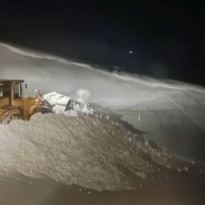 اسدی: تمامی محورهای اصلی و روستایی دیواندره بازگشایی شد