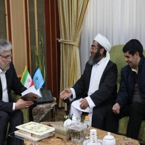 ملاقات وزیر علوم با پدر امیرمحمدخالقی پس از بخشش قاتل