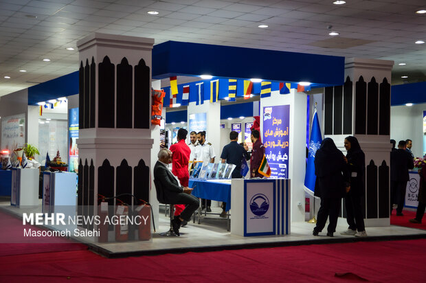 نمایشگاه تخصصی صنایع دریایی بندرعباس