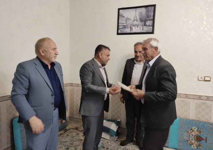 دیدار مسئولان لرستان با ۲ جانباز سرافراز