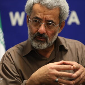 آویزان شدن به ترامپ و دیدن خواب‌های مغشوش 