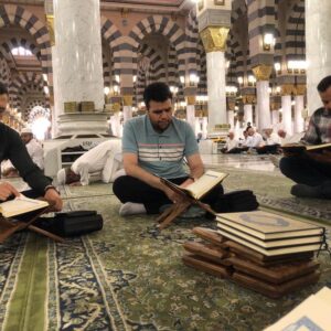 اعلام اسامی اعضای کاروان قرآنی اعزامی به حج تمتع ١۴٠۵ 