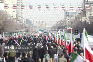 حضور آگاهانه در راهپیمایی ۲۲ بهمن، نماد جامعه مدنی است