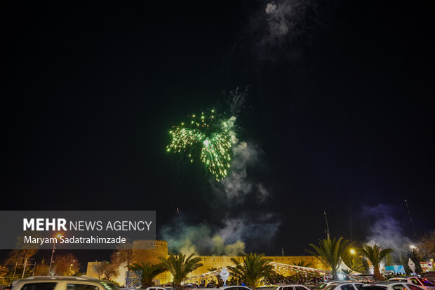 نور افشانی و گلبانگ الله اکبر در شهر «بنجار»