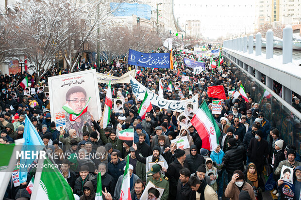 دعوت سپاه خراسان رضوی از مردم برای حضور در راهپیمایی یوم الله ۲۲بهمن