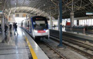 آیین آغاز حفاری مکانیزه تونل دوم خط ۳ متروی تبریز با حضور وزیر کشور