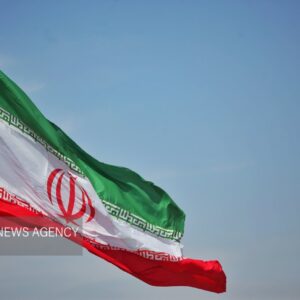 حضور در راهپیمایی ۲۲ بهمن پاسخ محکم به جبهه دشمنان