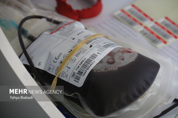 استقرار تیم سیار انتقال خون در اسلام‌آبادغرب