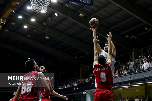 ‌بسکتبالیست‌های گرگانی حریف‌شان را صدتایی کردند